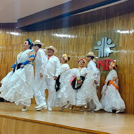 Ballet folklórico